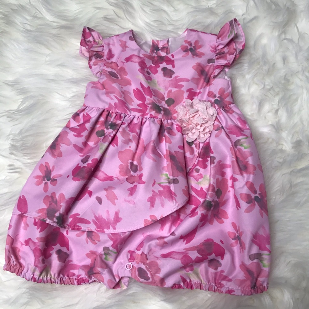 🆕 5/$25!! NWT! La Princess pink fancy floral onesie size 3-6 months